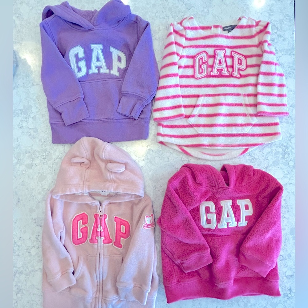 6-12 months Gap sweatshirts